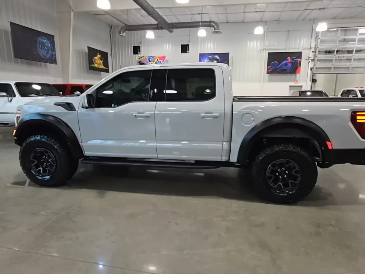 FORD F-150 RAPTOR 2026