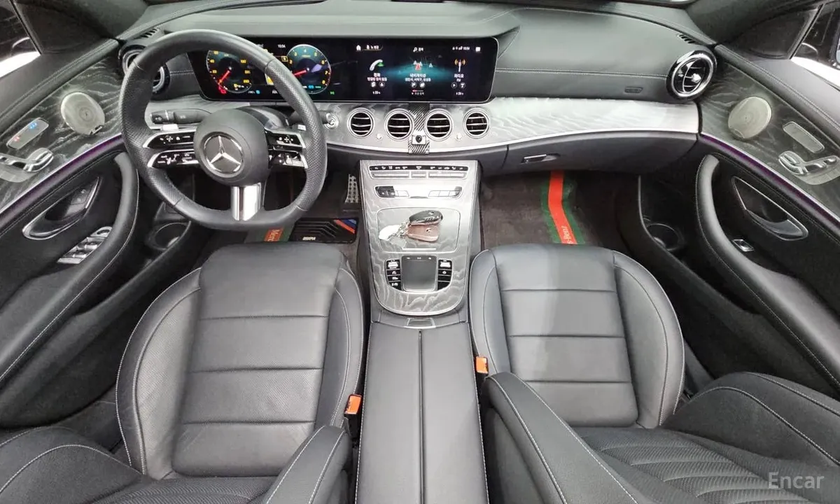 MERCEDES-BENZ C-CLASS 2023