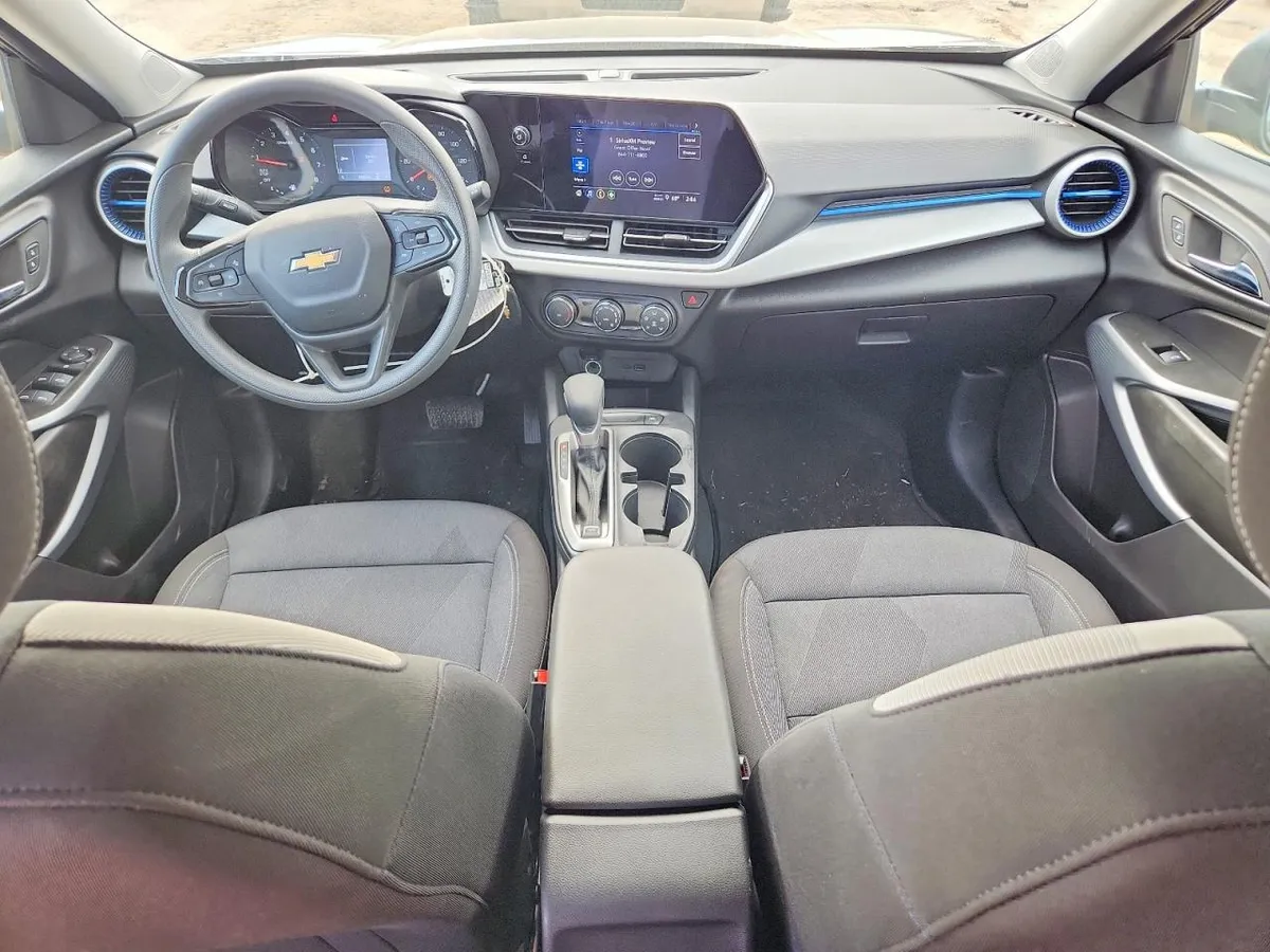 CHEVROLET TRAX LS 2025