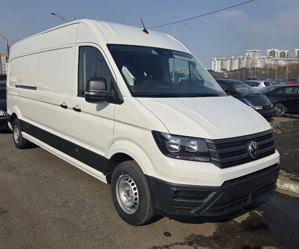 VOLKSWAGEN CRAFTER L4H3 2026