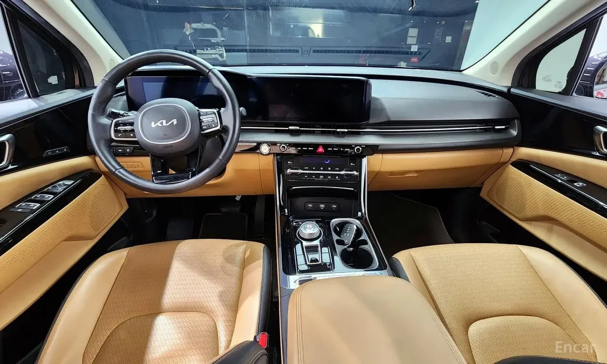 KIA CARNIVAL SIGNATURE 2023