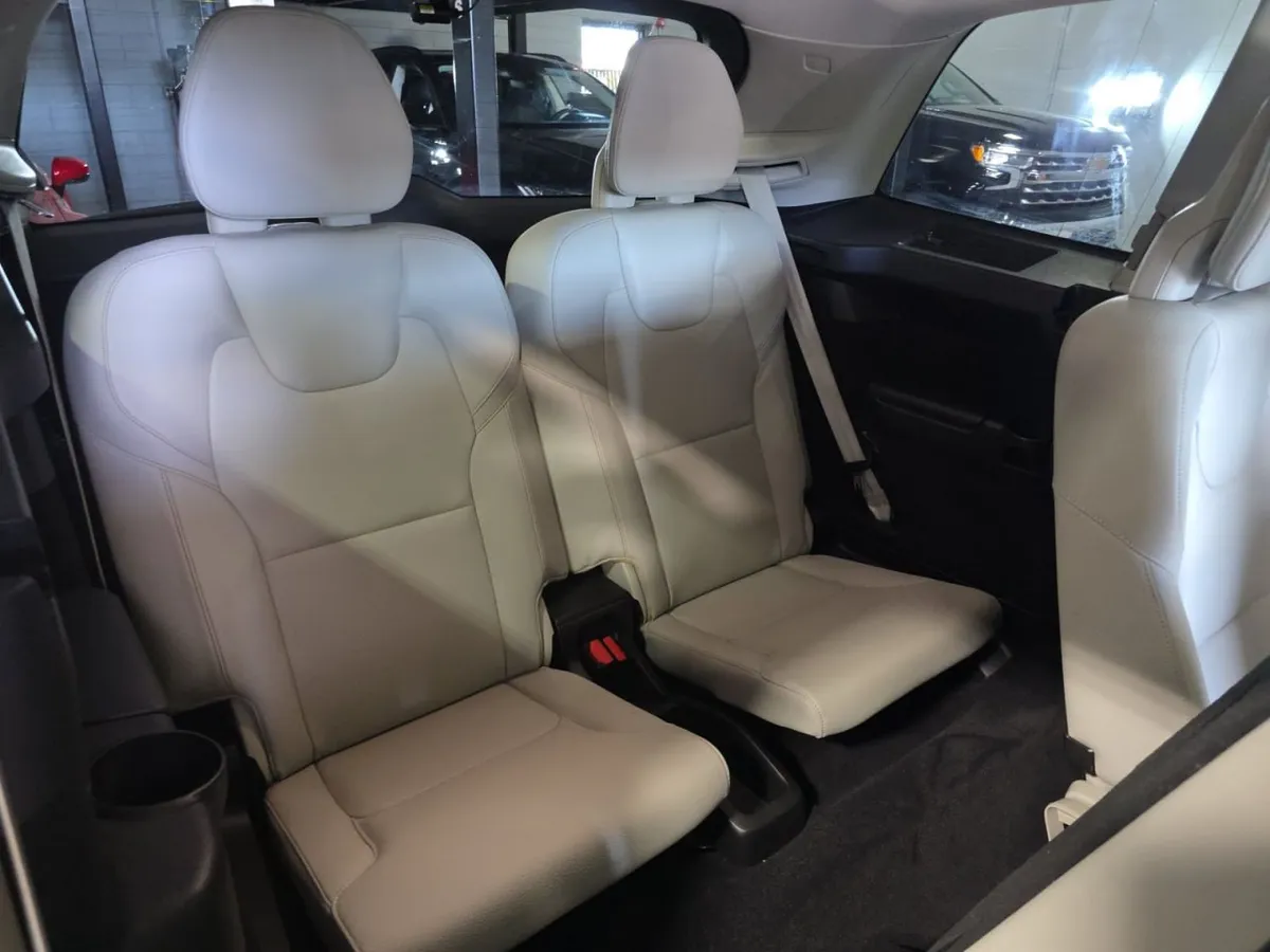 VOLVO XC90 2022