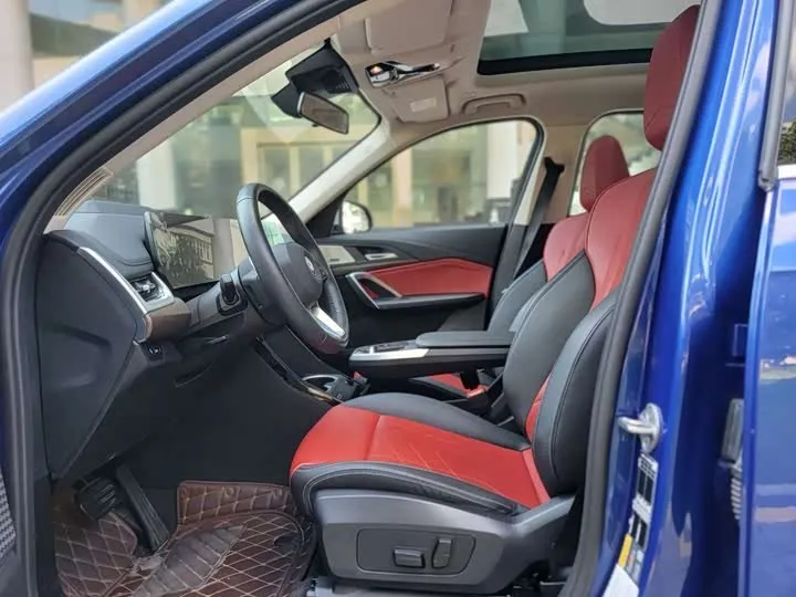 BMW IX1 2023