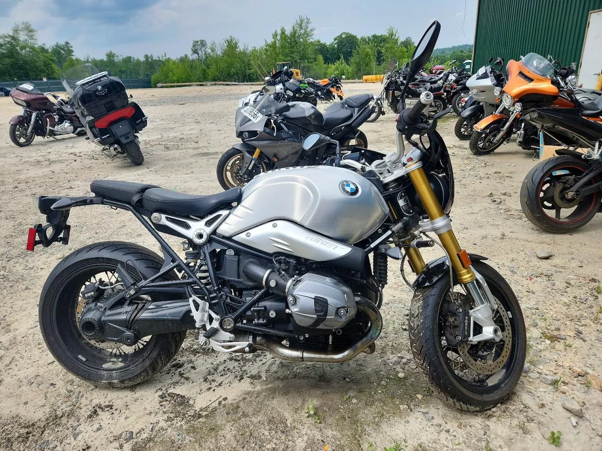 BMW R NINE T 2018