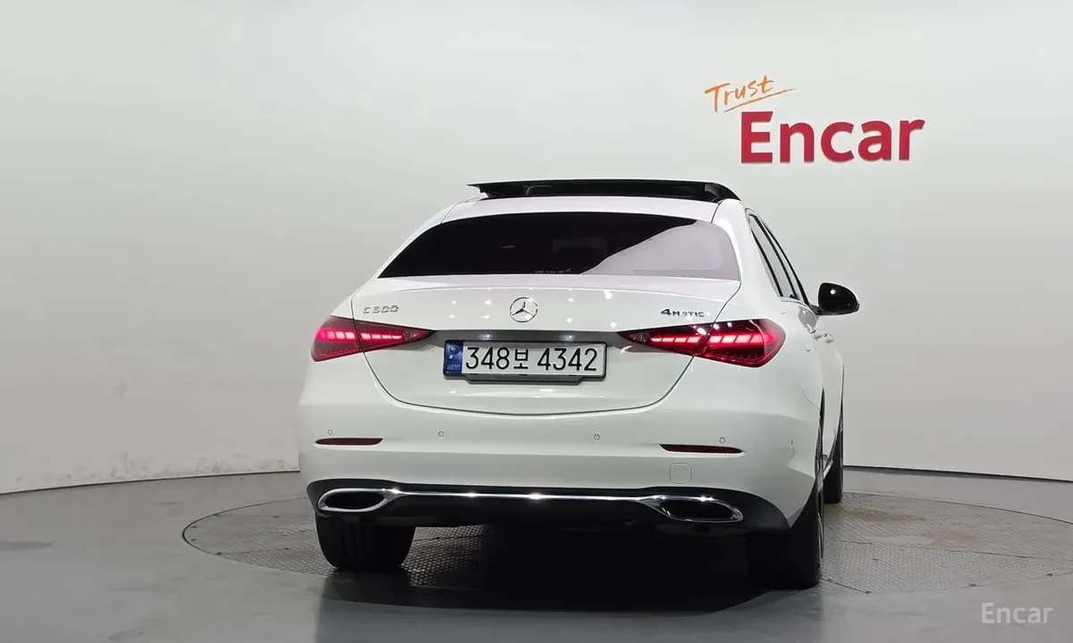 MERCEDES-BENZ C-CLASS 2023