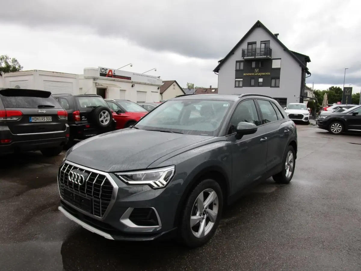 AUDI Q3 2022