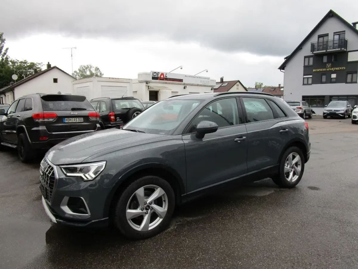 AUDI Q3 2022