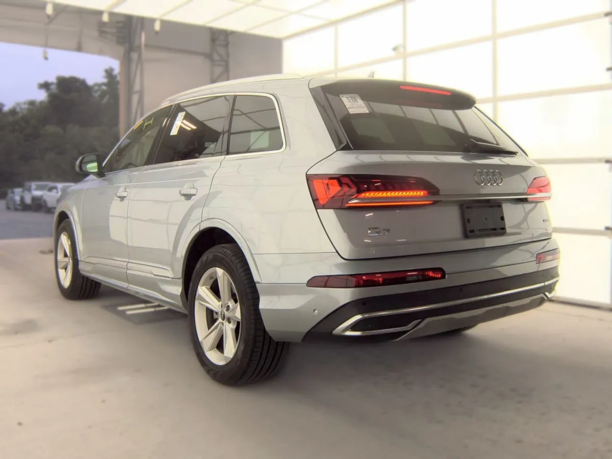 AUDI Q7 2022