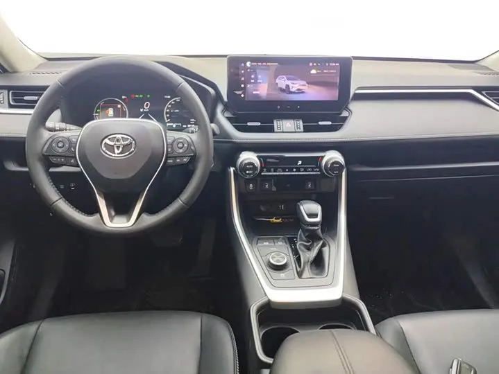TOYOTA RAV4 2023