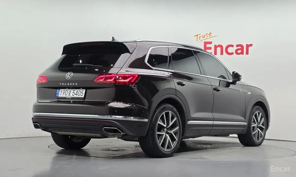 VOLKSWAGEN TOUAREG 2023