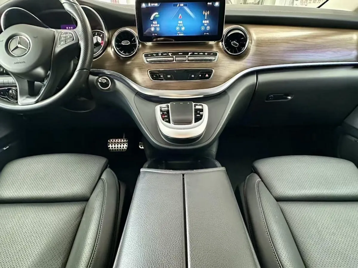 MERCEDES-BENZ V-CLASS 2023