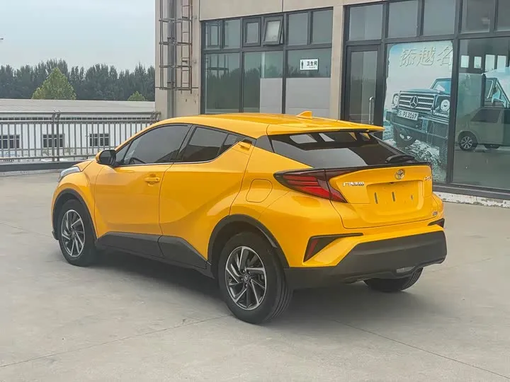 TOYOTA C-HR 2022