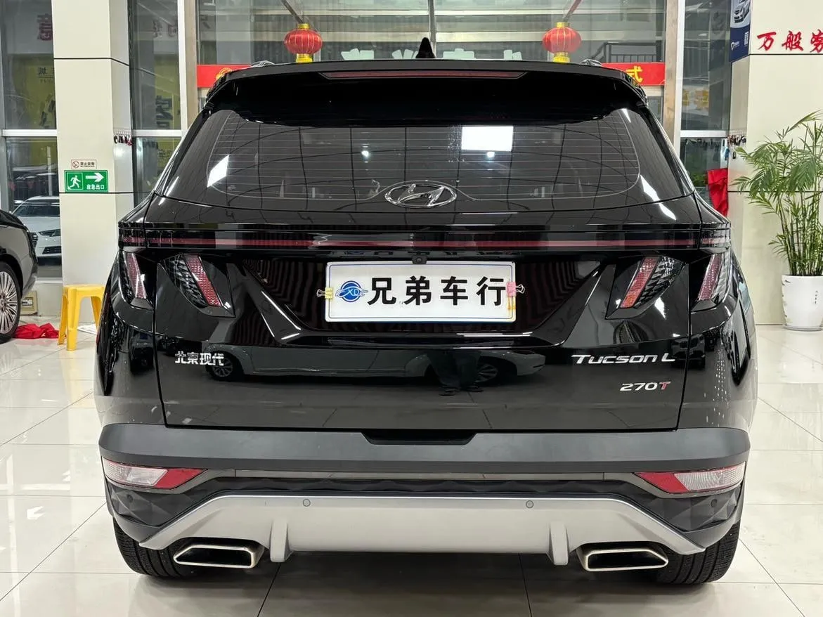 HYUNDAI TUCSON LUX PREMIUM EDITION 2022