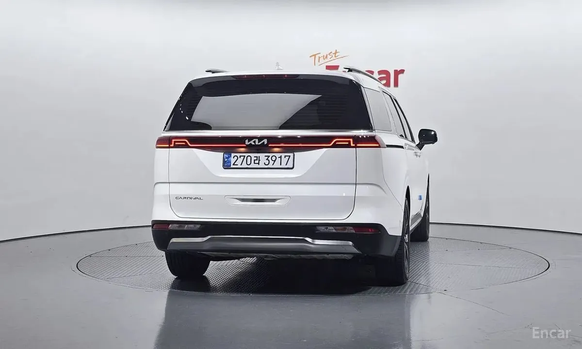 KIA CARNIVAL 2022