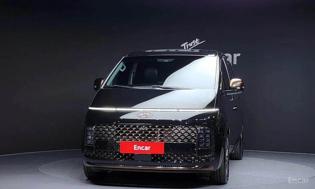 HYUNDAI STARIA 2021