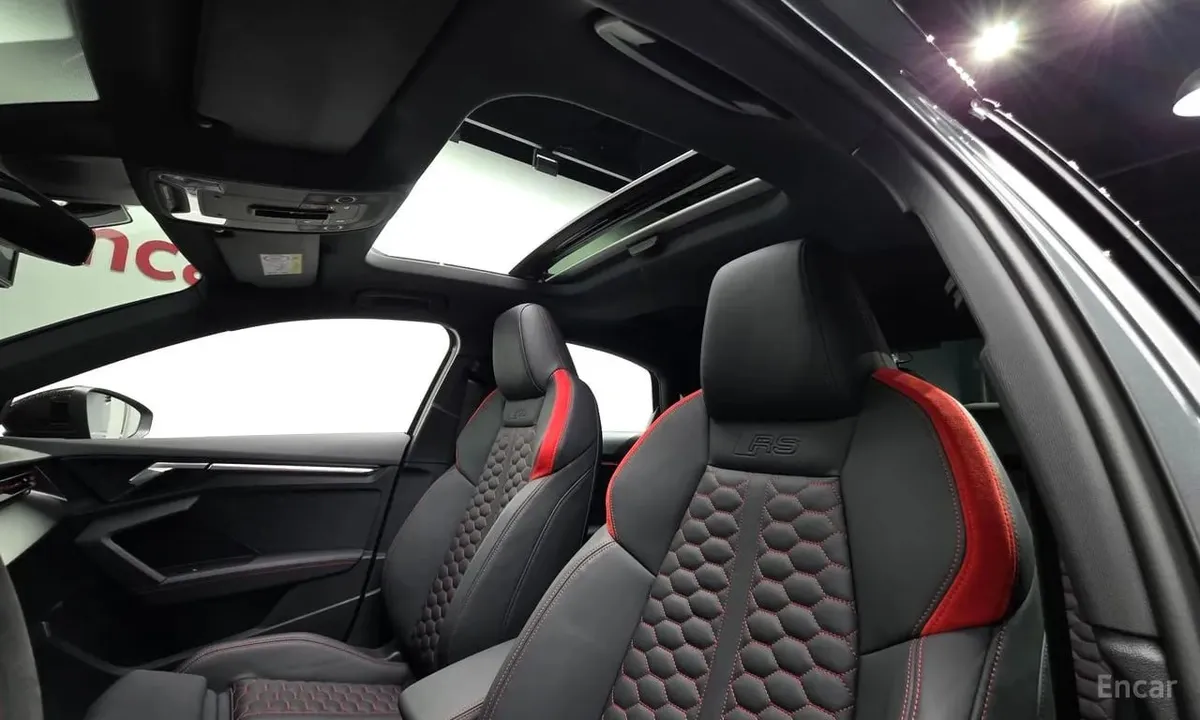 AUDI RS3 2023