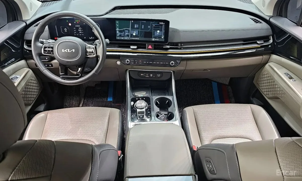 KIA CARNIVAL 2023