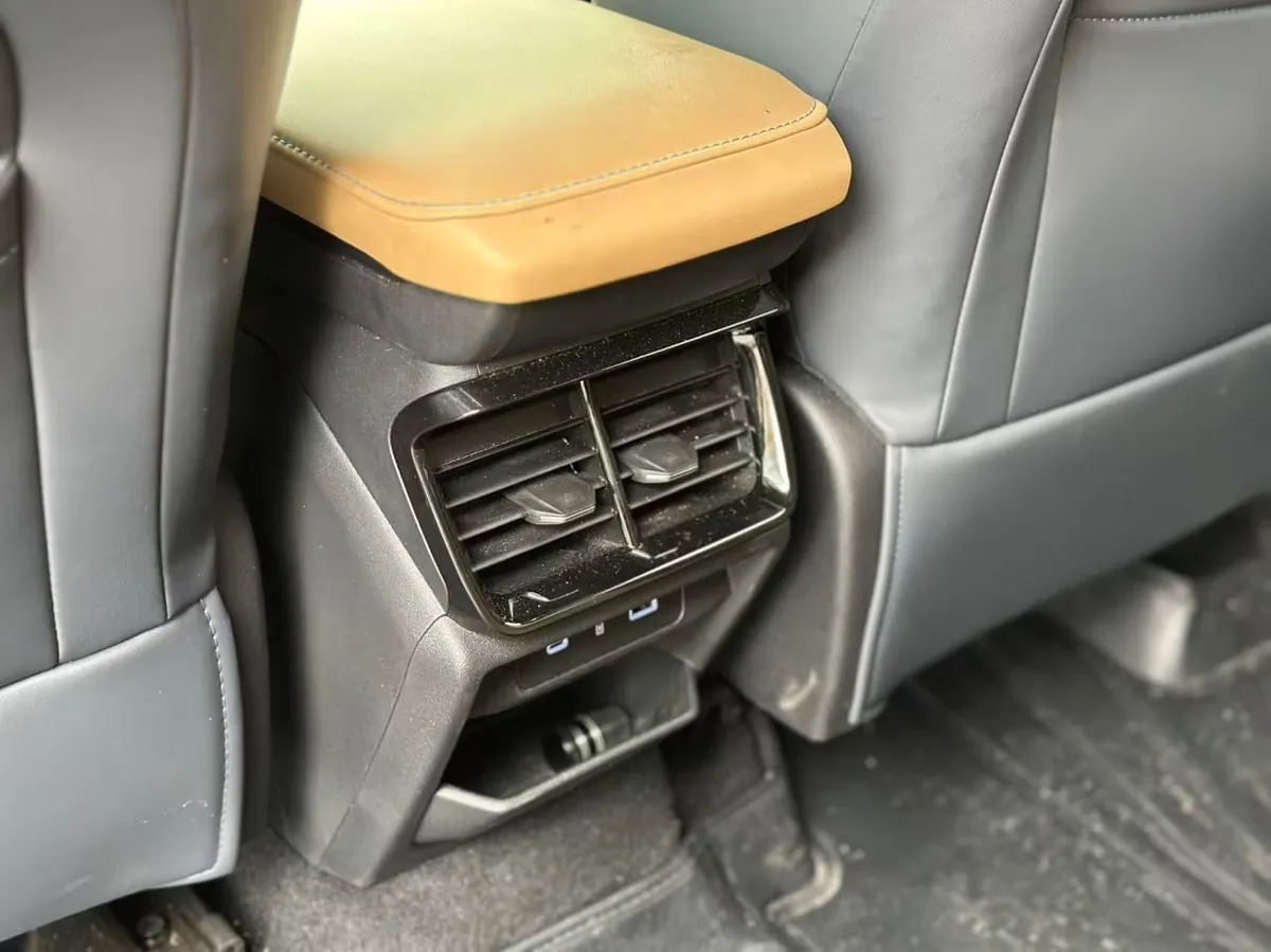 GEELY BOYUE L 2023