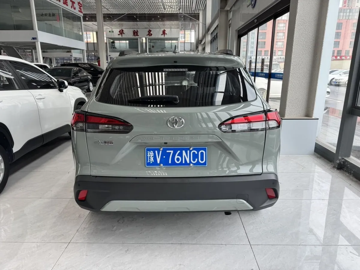 TOYOTA COROLLA CROSS 2022
