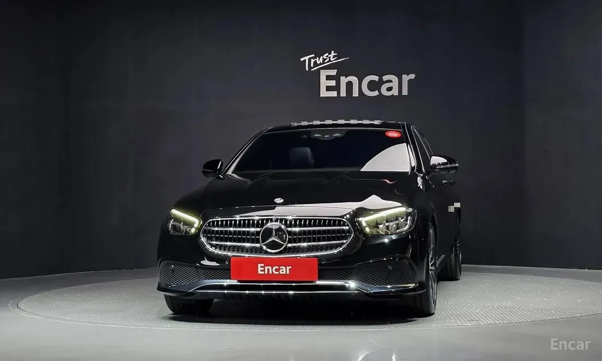 MERCEDES-BENZ E-CLASS 2022