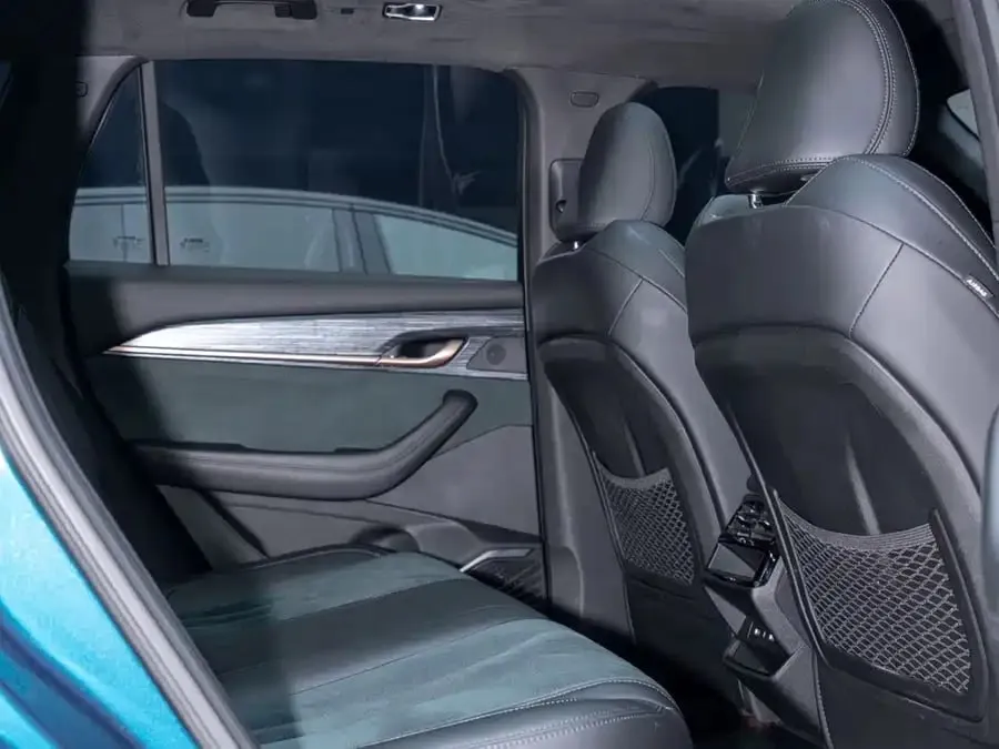 GEELY MONJARO 2022
