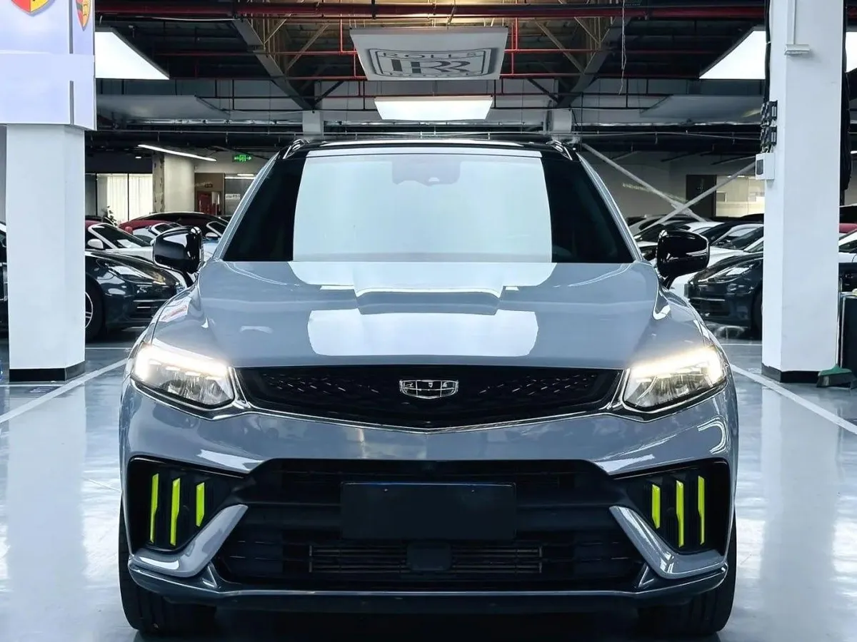 GEELY TUGELLA 2022