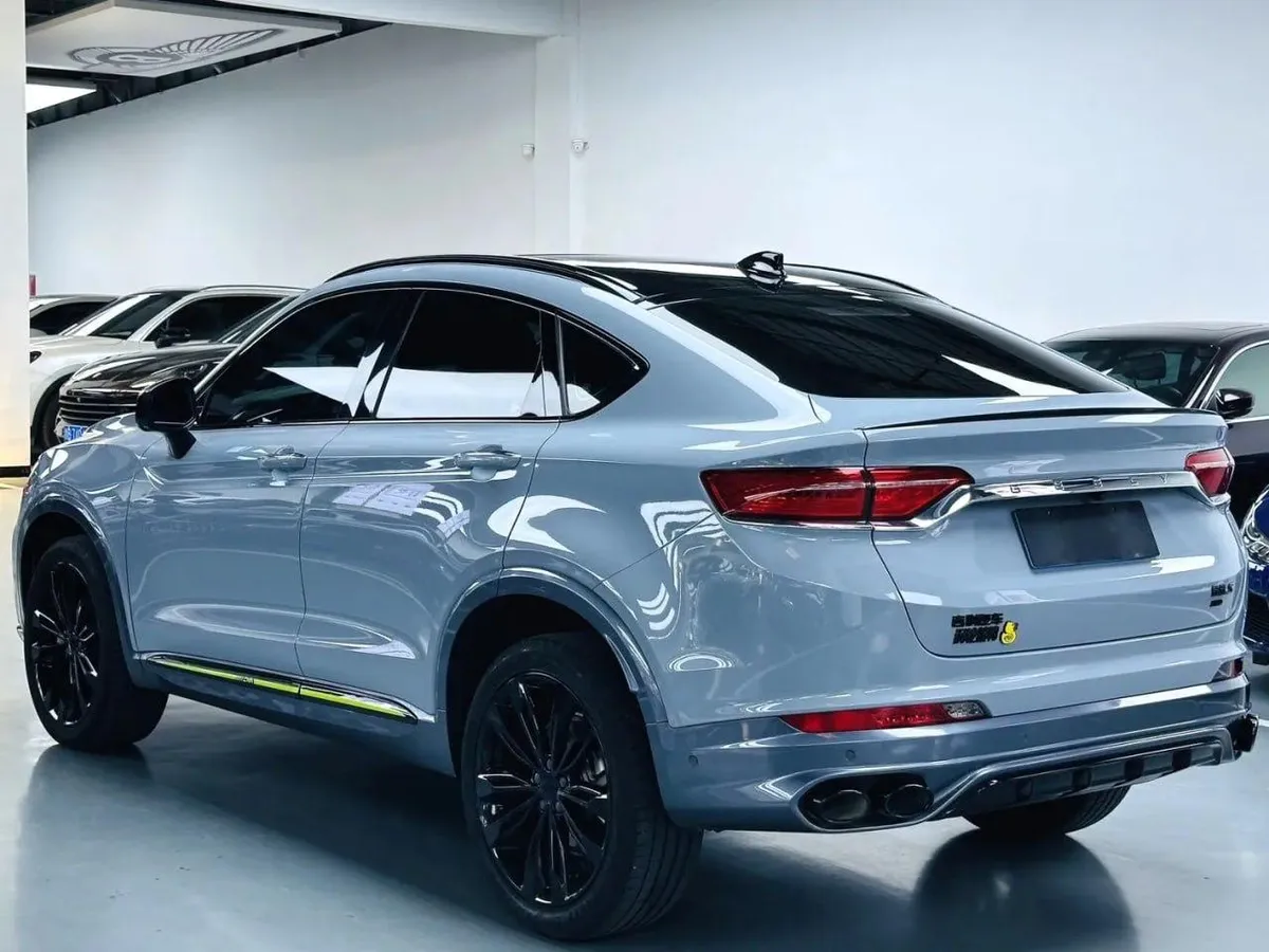 GEELY TUGELLA 2022