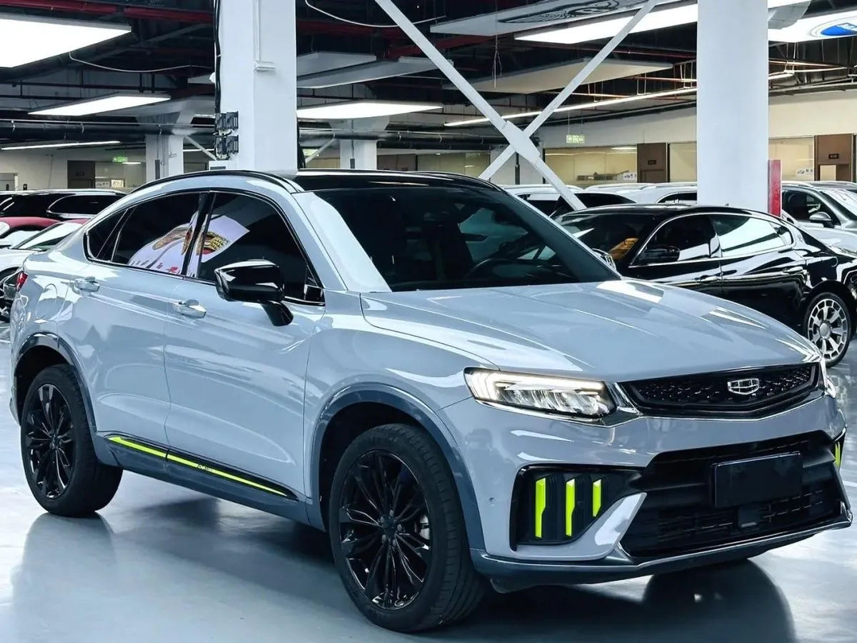 GEELY TUGELLA 2022