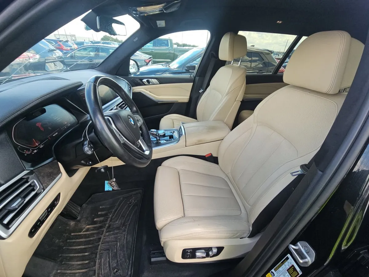 BMW X7 2022