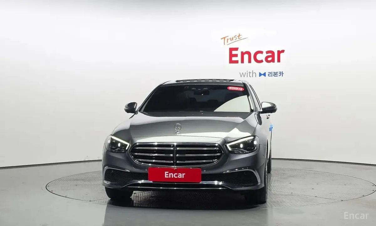 MERCEDES-BENZ E-CLASS 2022