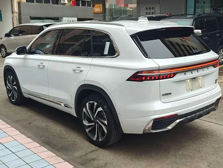 GEELY MONJARO 2022