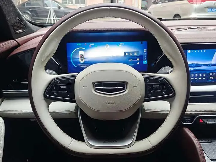 GEELY MONJARO 2022