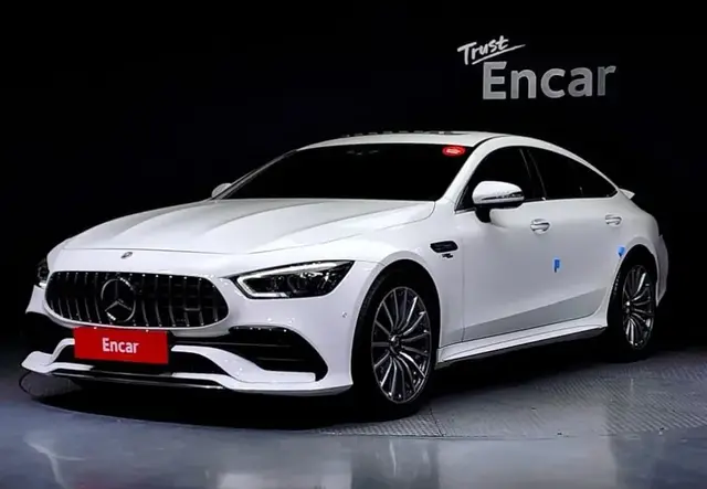 MERCEDES-BENZ AMG GT 2021
