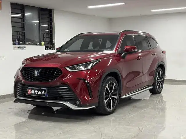 TOYOTA CROWN KLUGER 2021