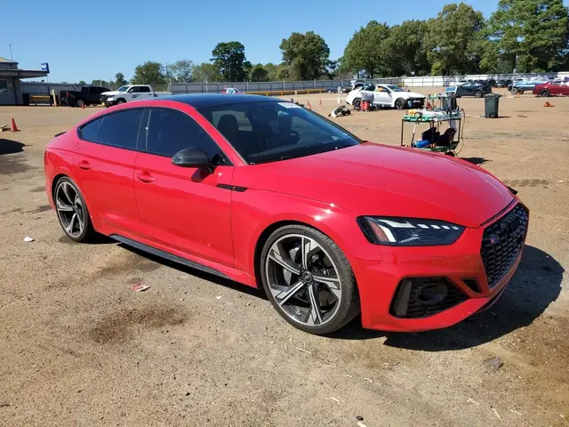 AUDI RS5 2021
