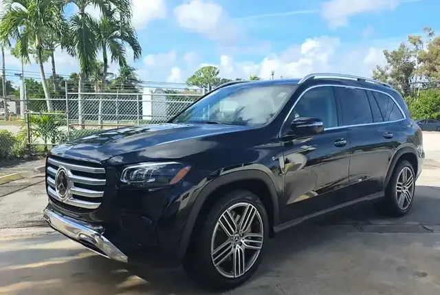 MERCEDES-BENZ GLS 2025