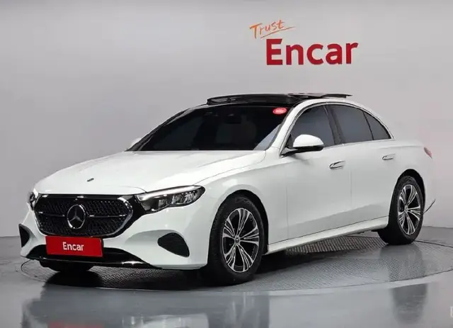 MERCEDES-BENZ E-CLASS 2023