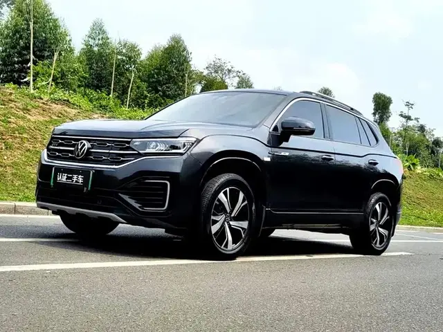 VOLKSWAGEN TAYRON X 2022