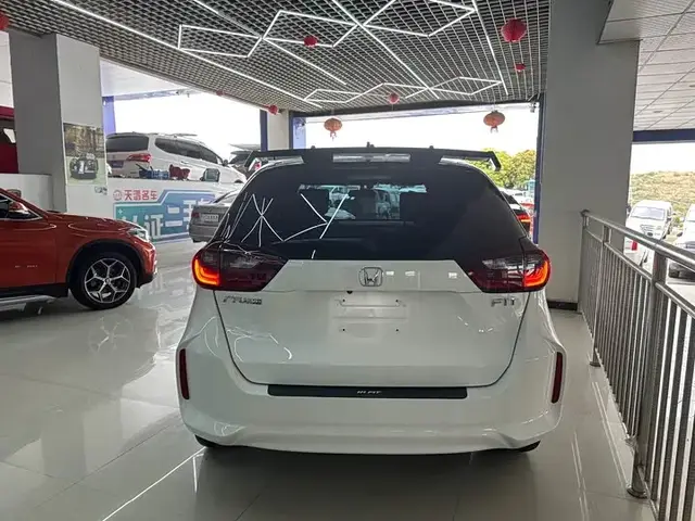 HONDA FIT 2023