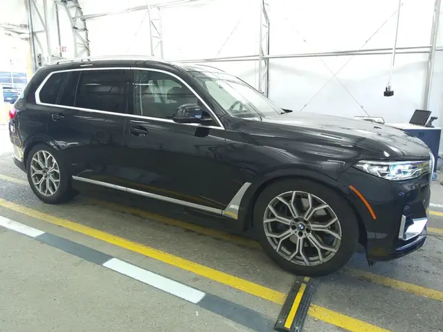BMW X7 2022