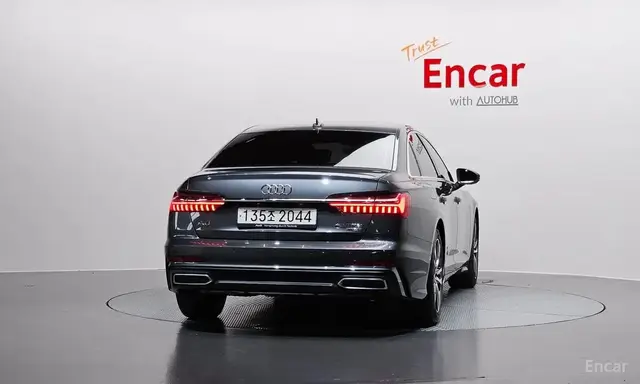 AUDI A6 2022