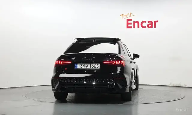 AUDI RS3 2023