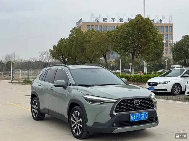 TOYOTA COROLLA CROSS 2022
