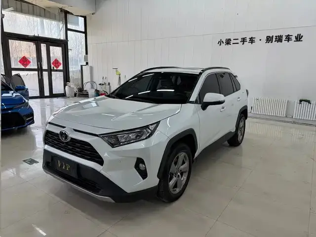 TOYOTA RAV4 2022