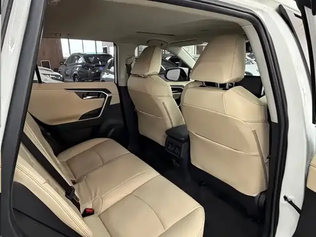 TOYOTA RAV4 2022