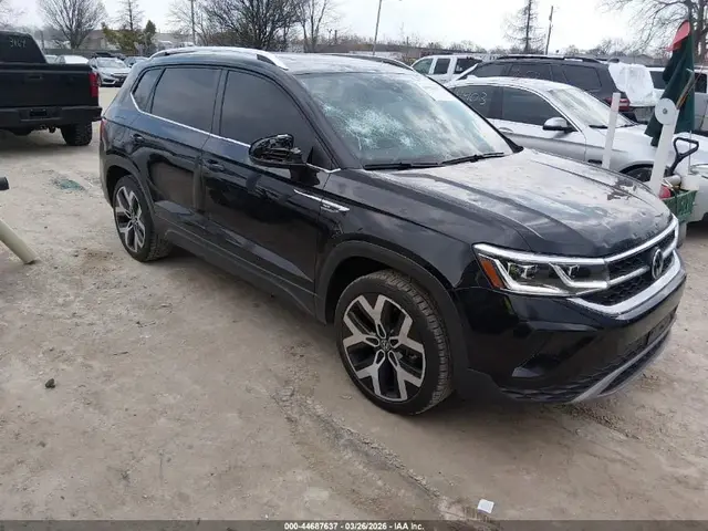 VOLKSWAGEN TAOS 2022