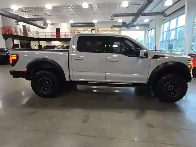 FORD F-150 RAPTOR 2026