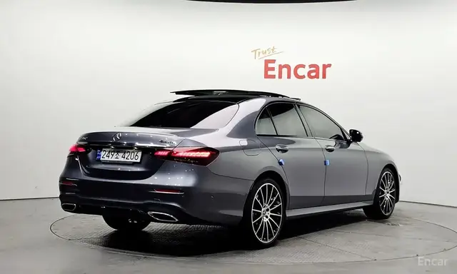 MERCEDES-BENZ C-CLASS 2023