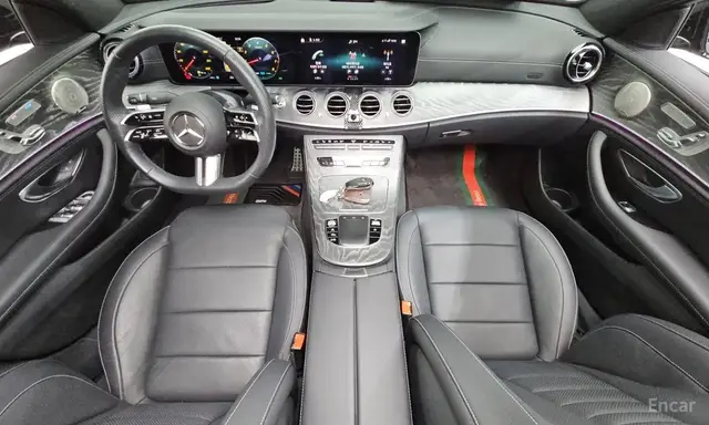 MERCEDES-BENZ C-CLASS 2023