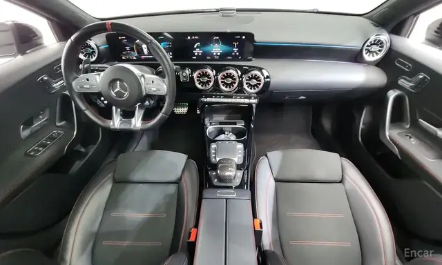 MERCEDES-BENZ C-CLASS 2023